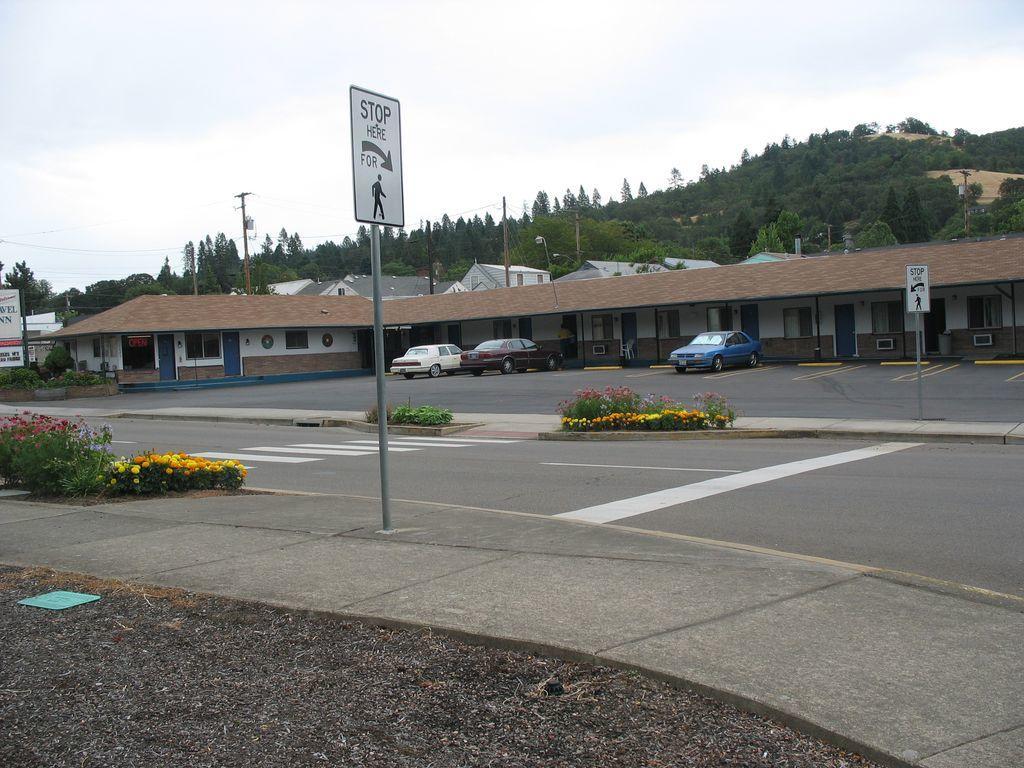 Travel Inn Roseburg Luaran gambar